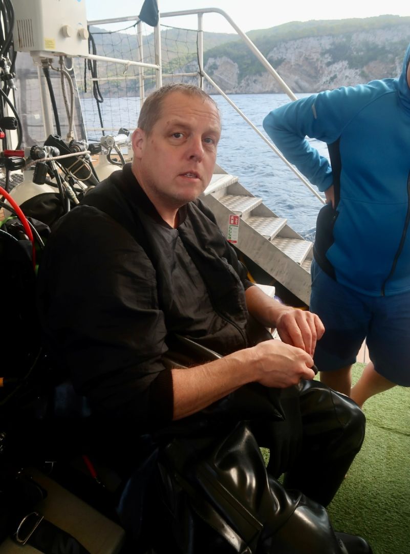 b1bdda39 6e0f 4103 b38ae09feb92767